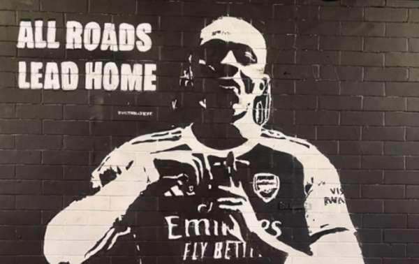 北伦敦德比风波再起：热刺球迷疑蓄意破坏埃泽枪手壁画