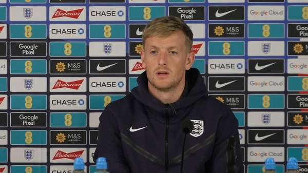 皮克福德剑指五届大赛 三狮门神谈纪录与传承