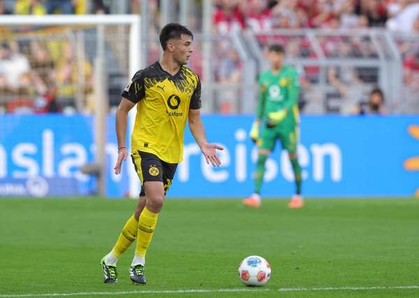 切尔西出手！20岁新星安塞尔米诺提前结束多特租借生涯